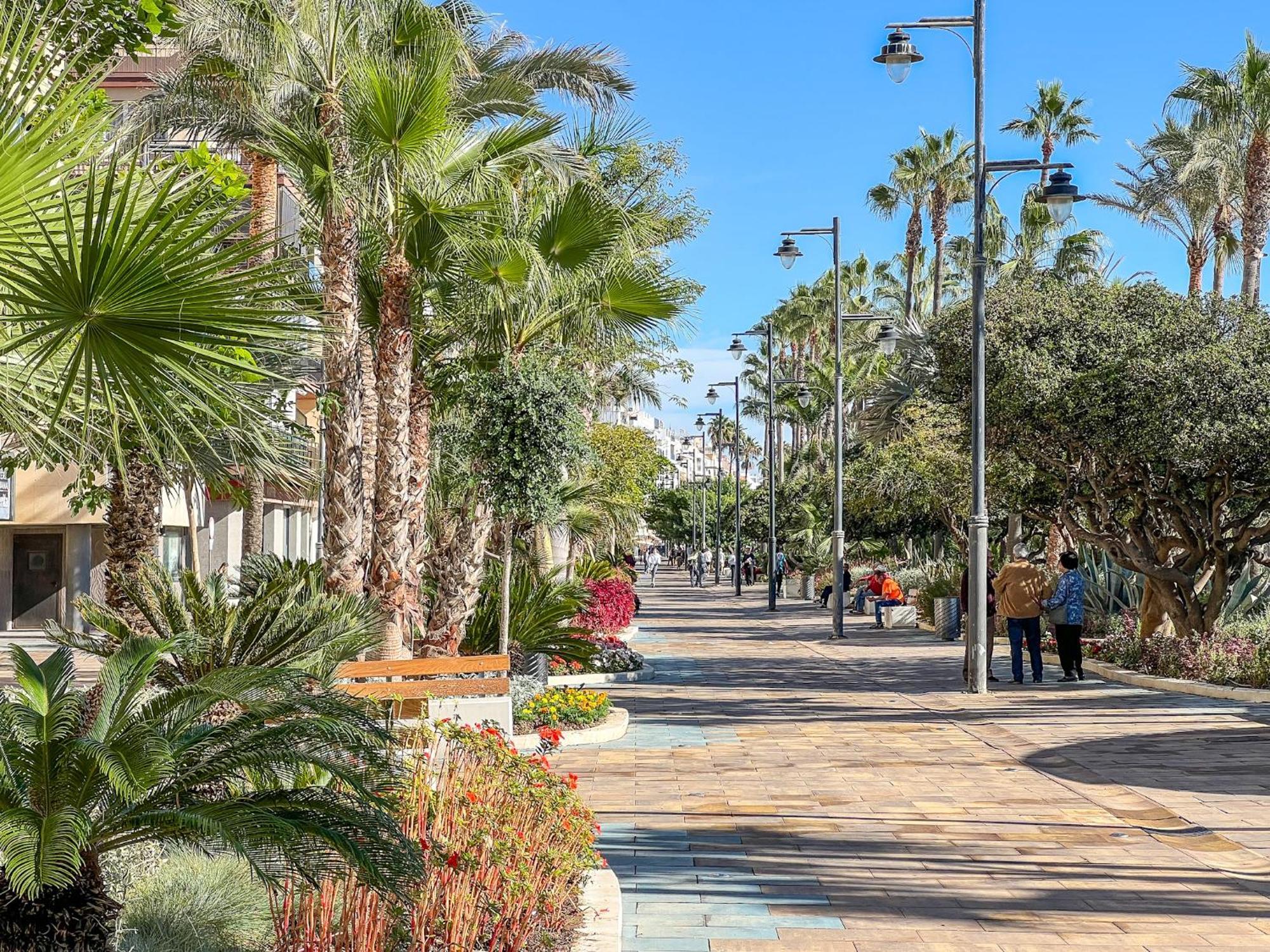 Hanami Avenida De Espana Estepona Exterior foto